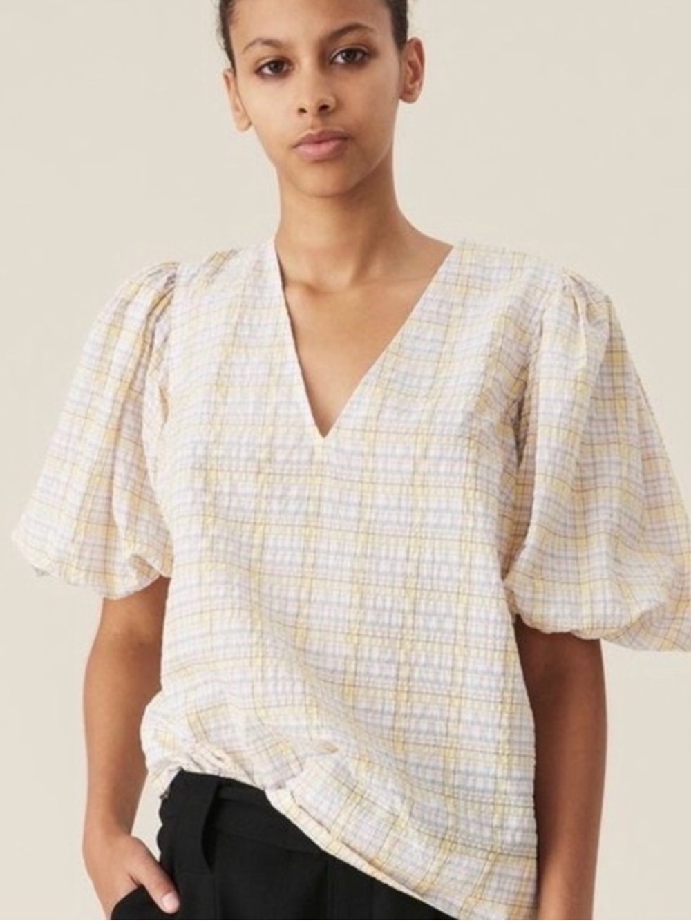 Ganni Lavender & Yellow Seersucker Plaid V-Neck Puff Sleeve Top - Picture 2 of 7